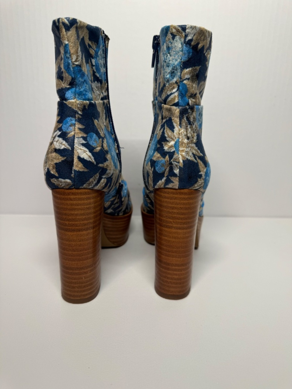 Cecelia New York NEW Floral Platform Ankle Boots S6 Blue Gold Statement Heels - Picture 6 of 15